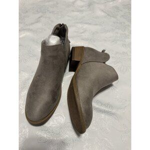 Journey Collection Ankle Boots Bootie WD-LIVVY Size 7.5 Clay Gray Brown NEW